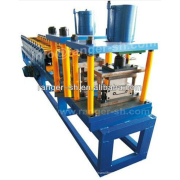 Rolling shutter forming machine